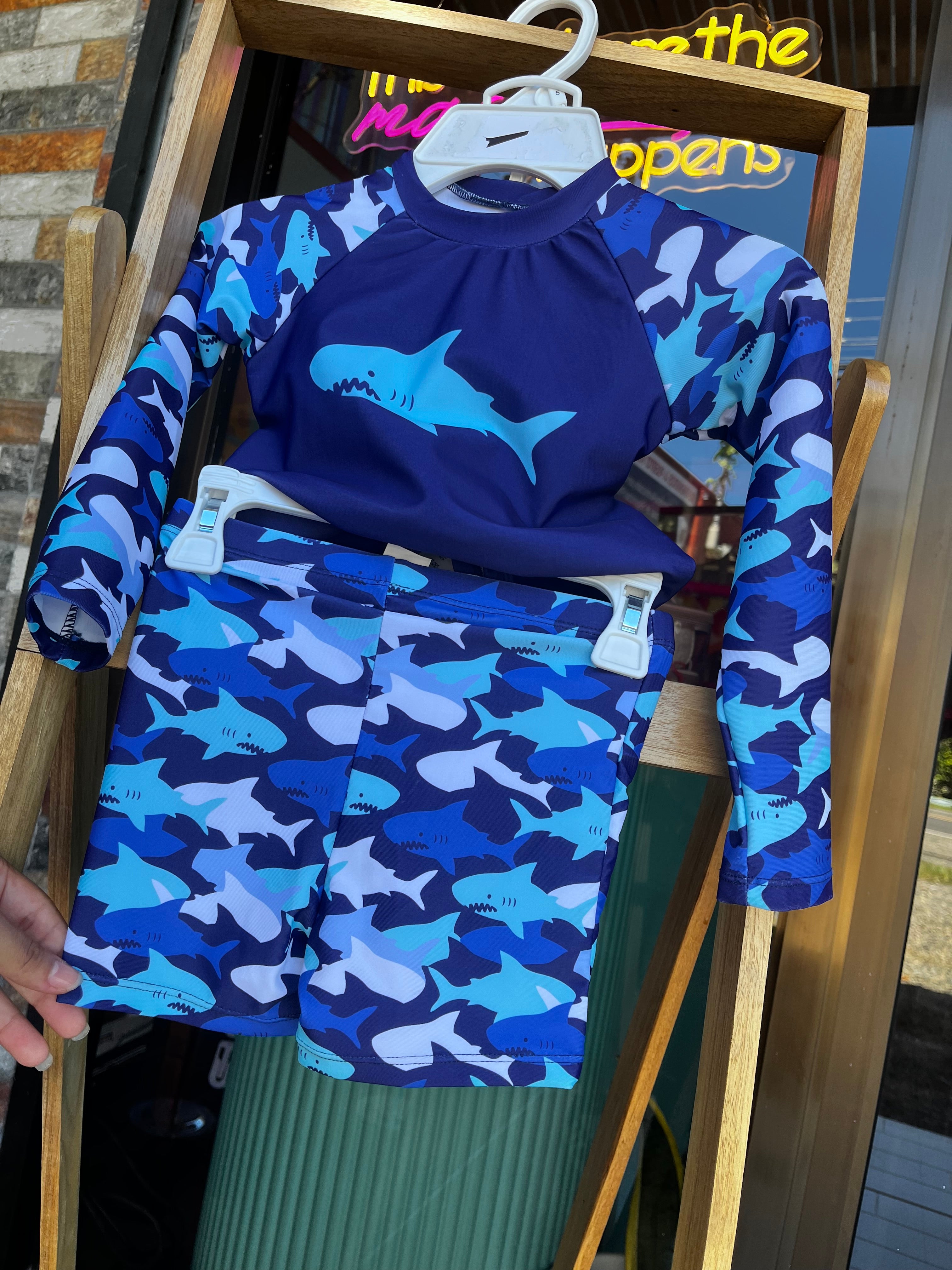 Shark set