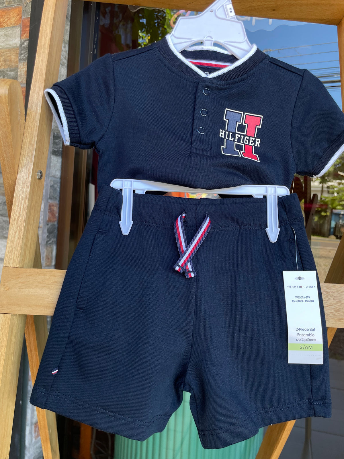Tommy Hilfiger set