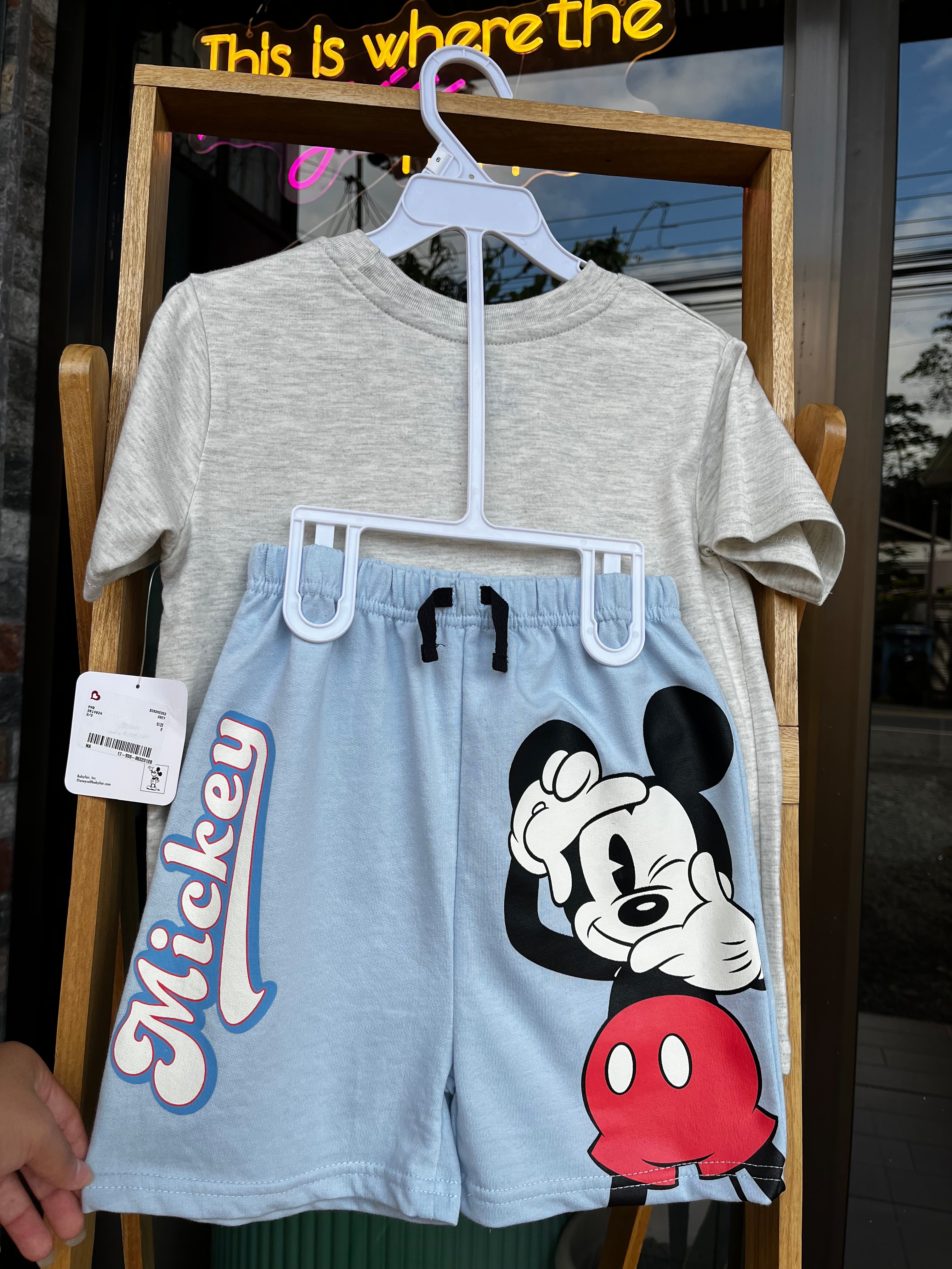 Mickey Outfit