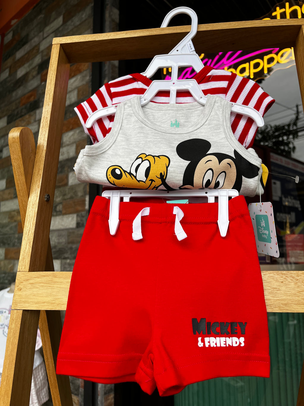 Mickey & Pluto