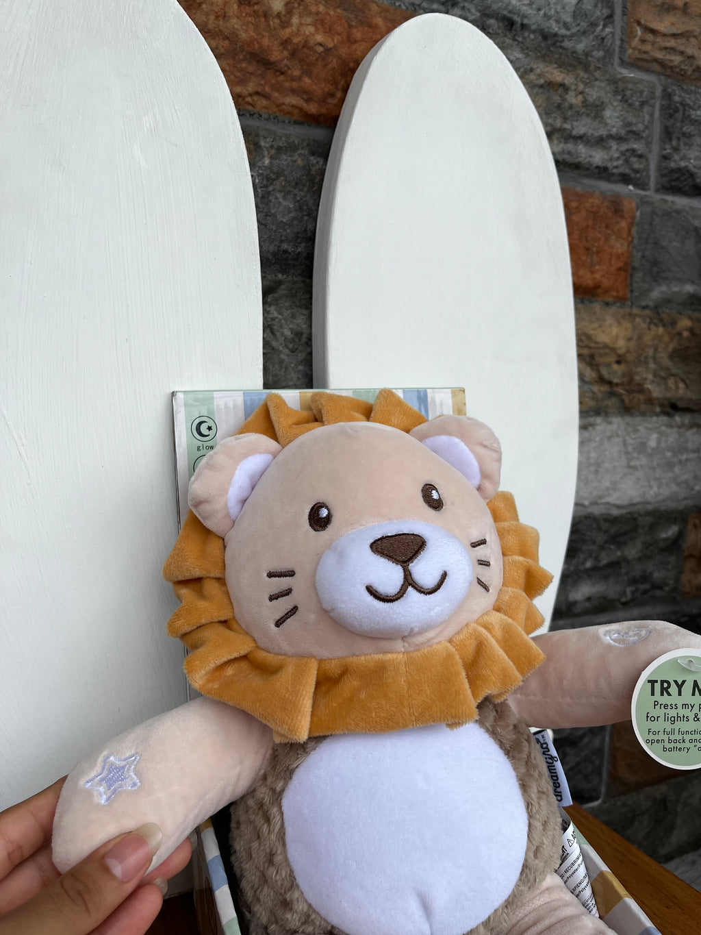 Light & lullaby soother 🦁
