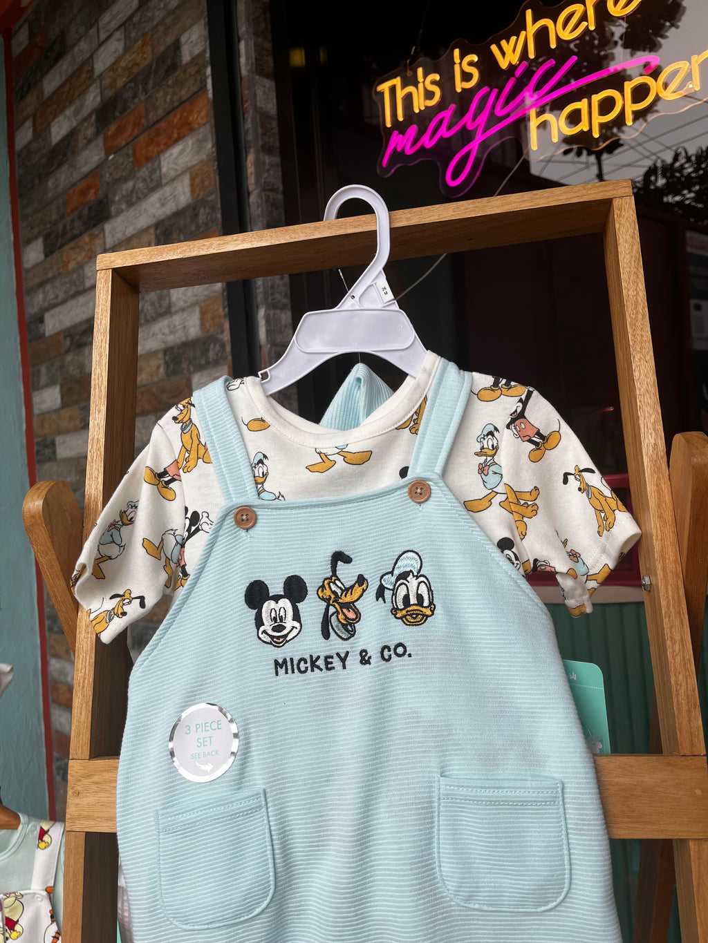 Mickey & Friends