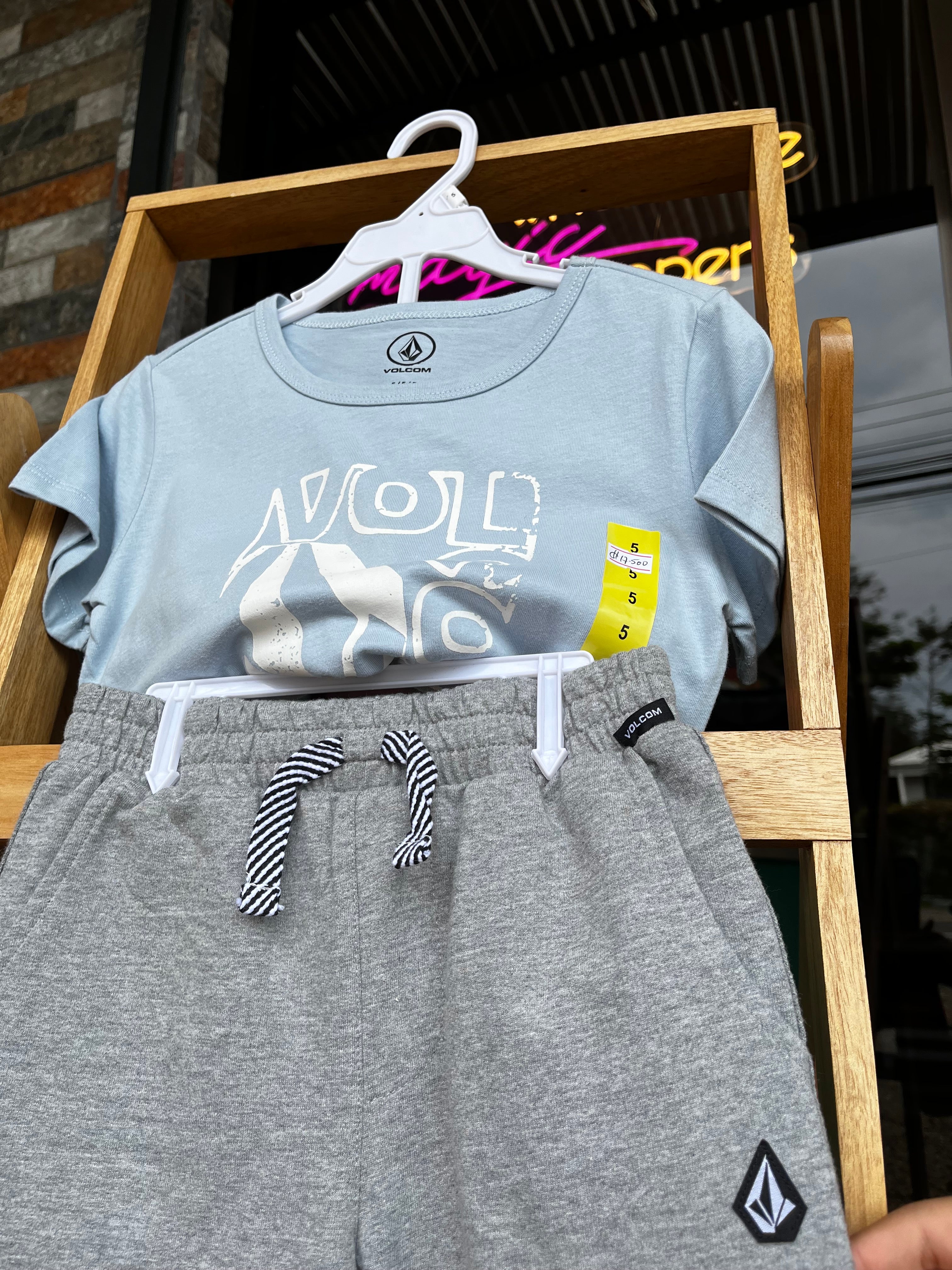 Volcom set 💎🩵