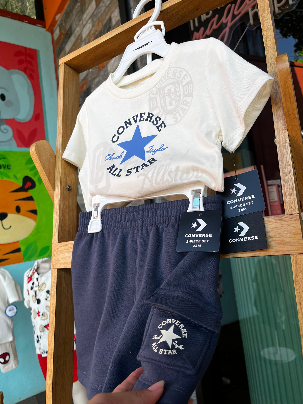 Set Converse