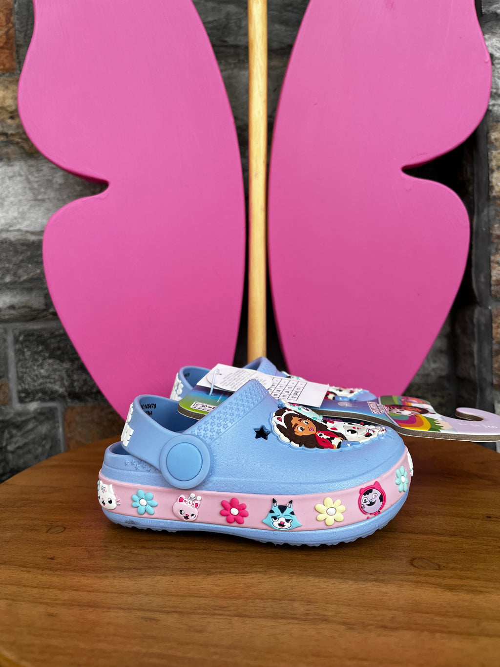 Gabby’s doll house Crocs 🌸