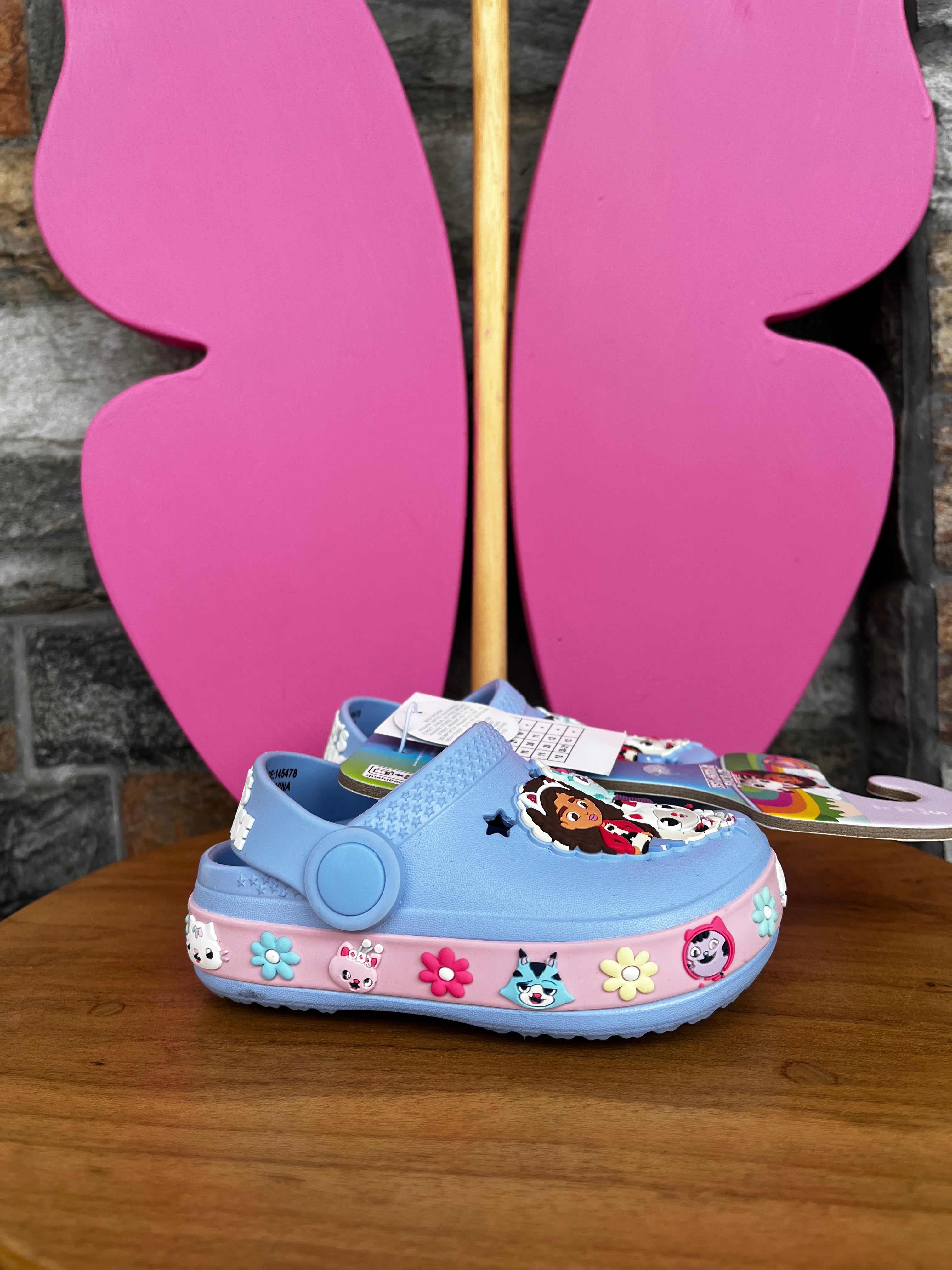 Gabby’s doll house Crocs 🌸