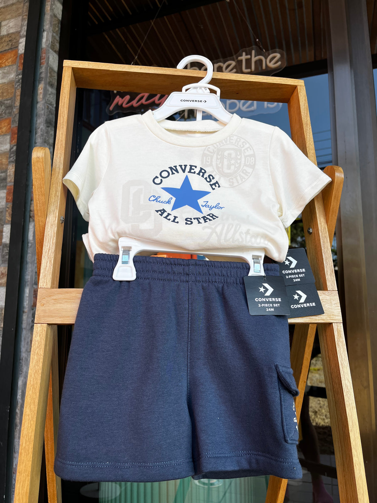 Set Converse