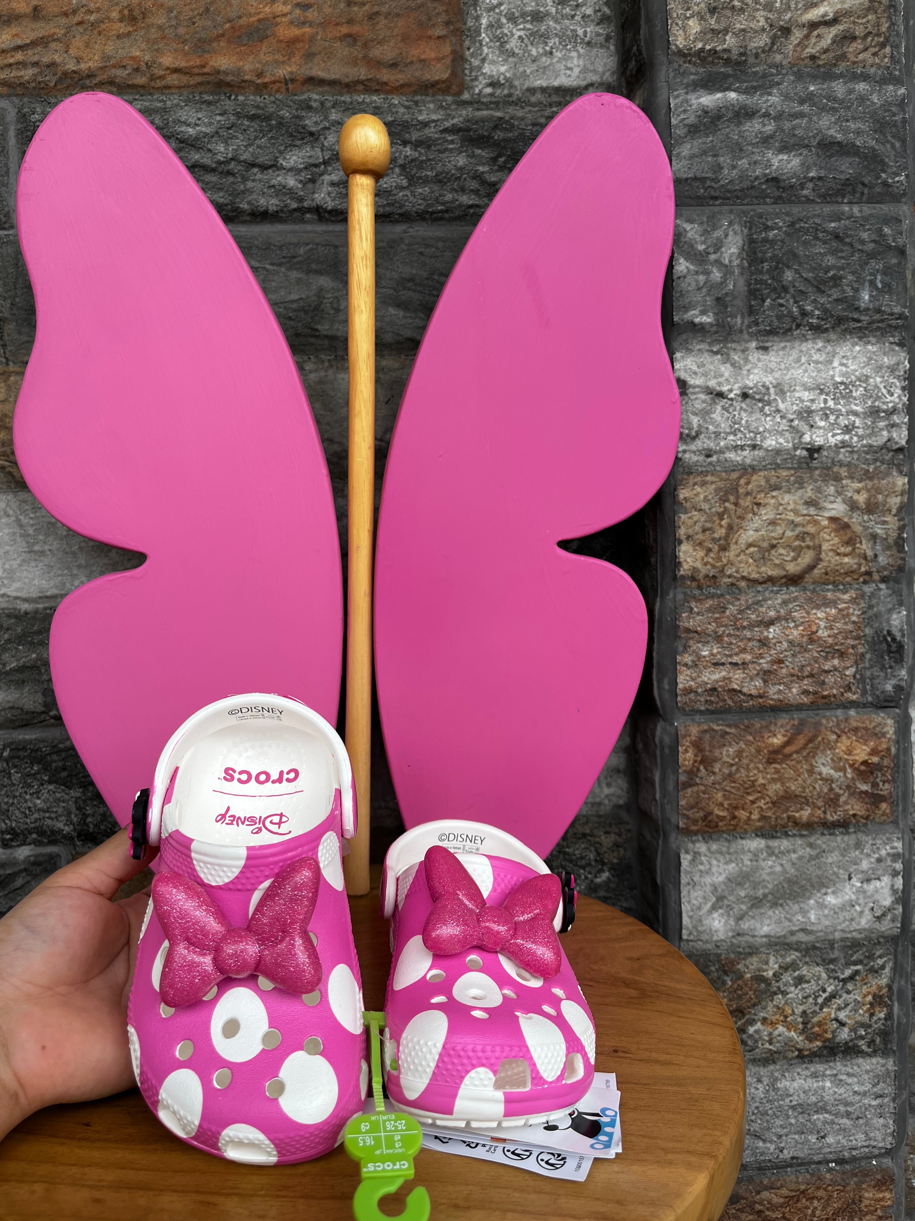 Minnie Mouse Crocs 🎀