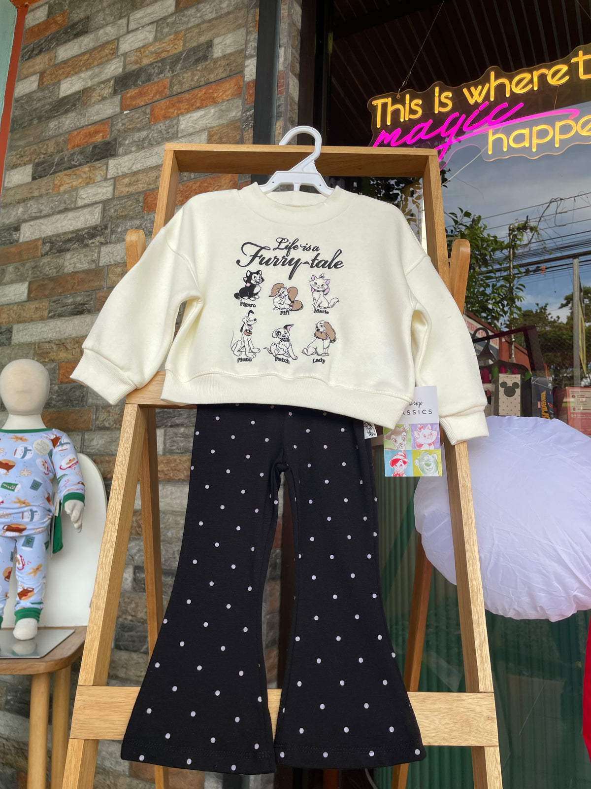 Disney set
