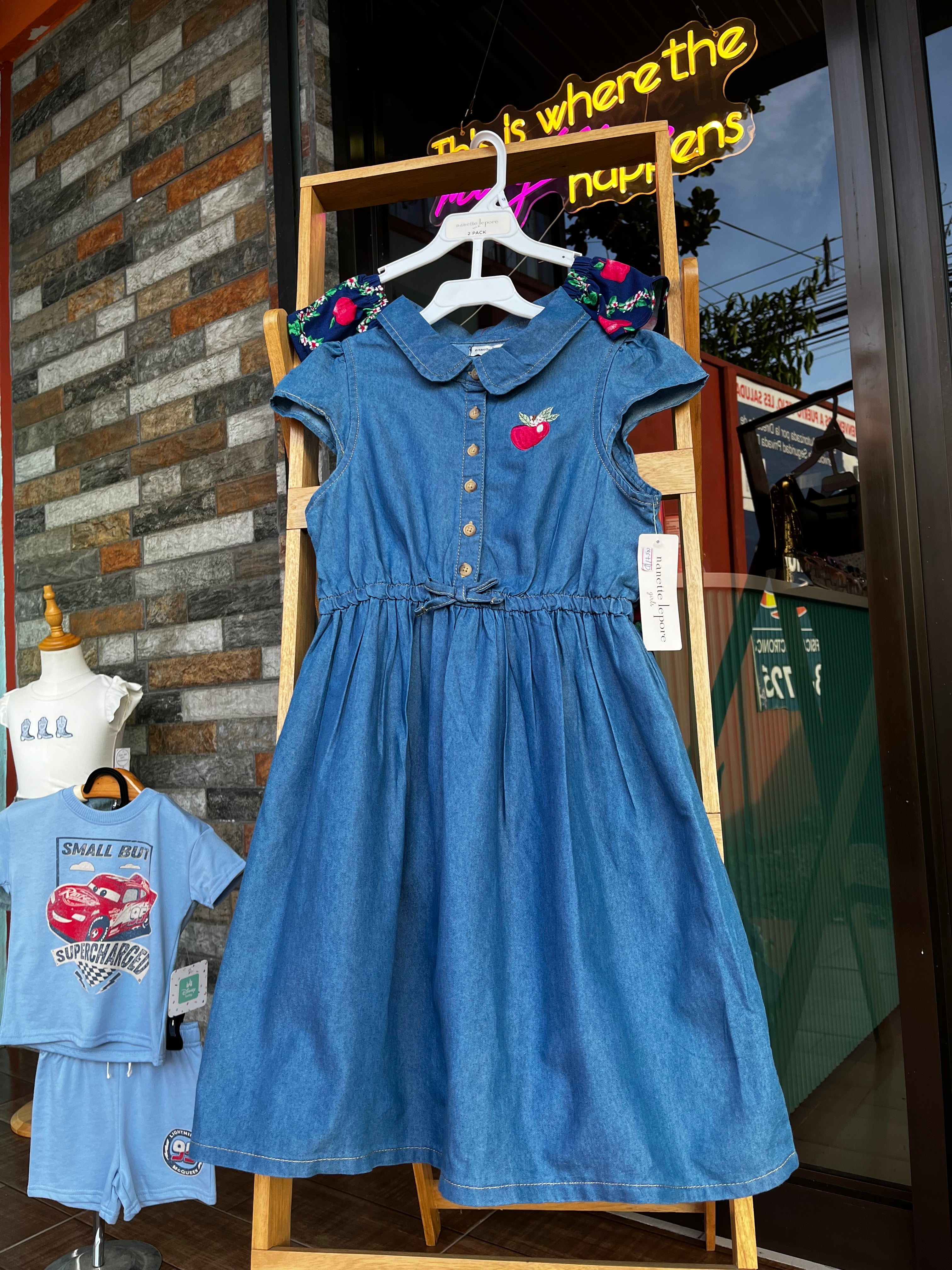 Apple dress 🍎