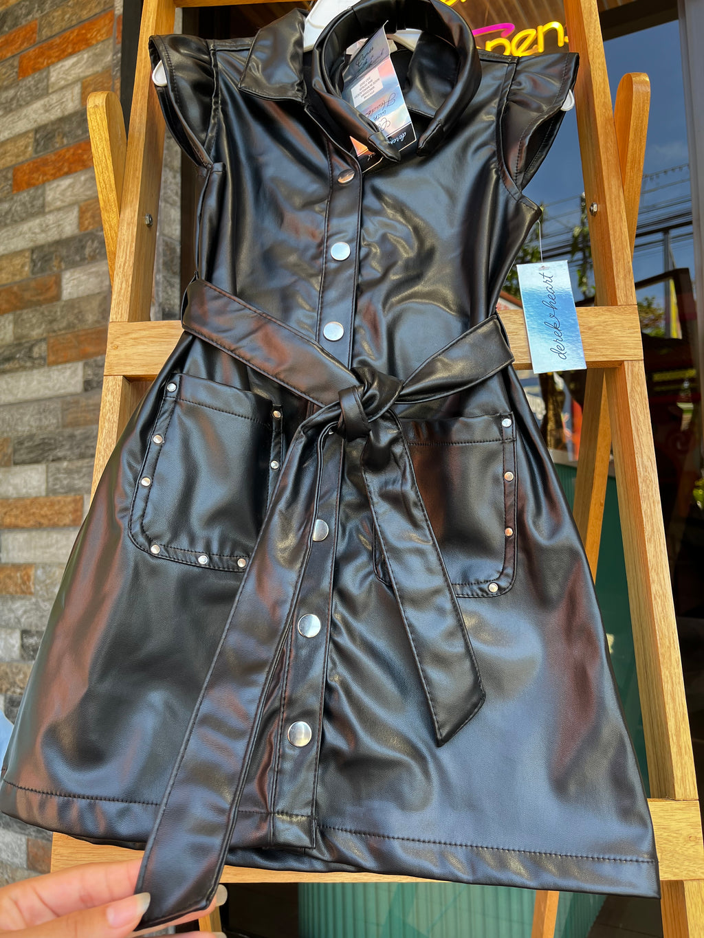Vestido de cuerina | 6 años