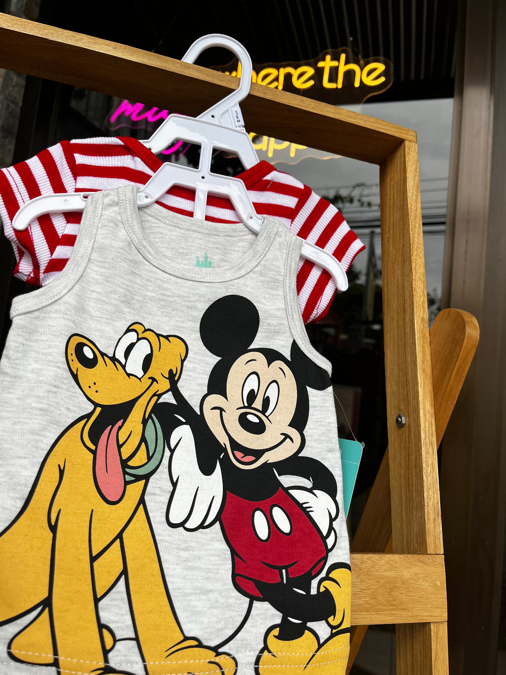 Mickey & Pluto