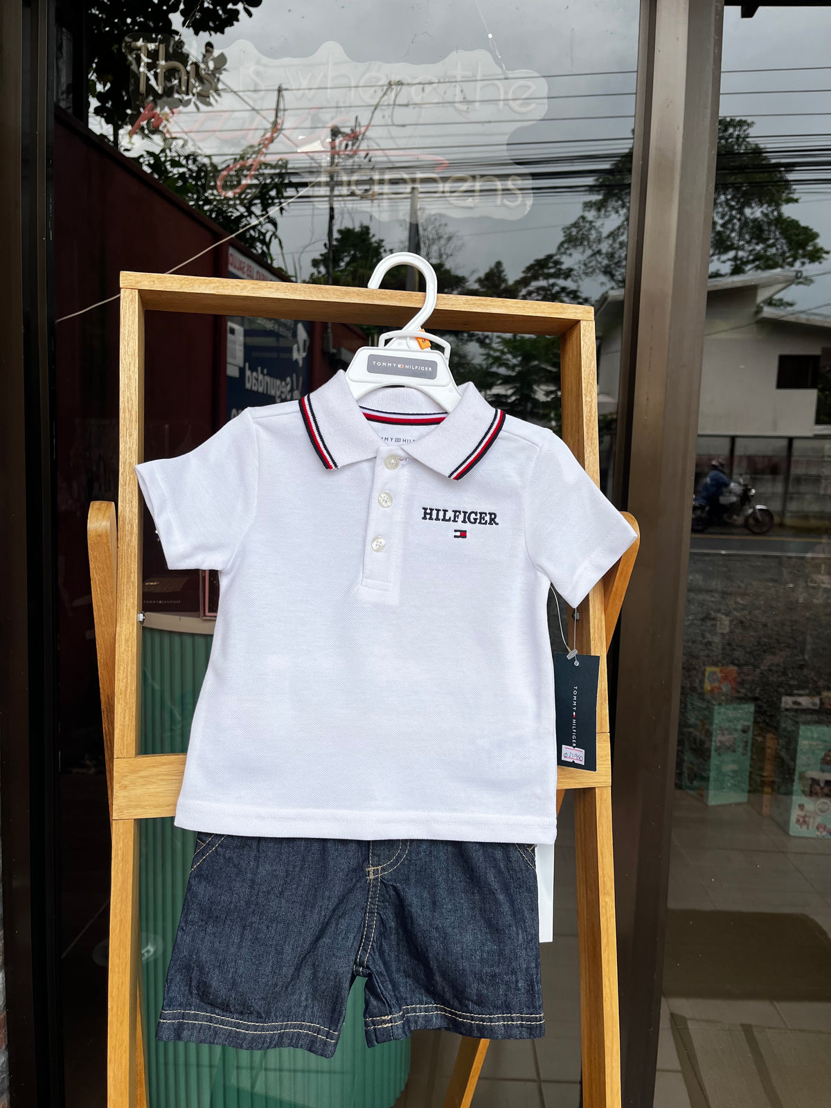 Tommy Hilfiger set