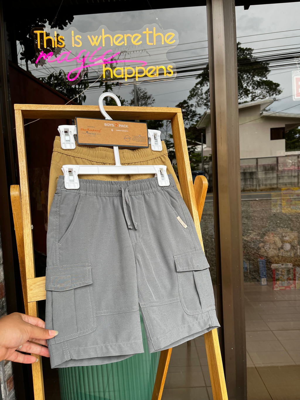 Short cargo