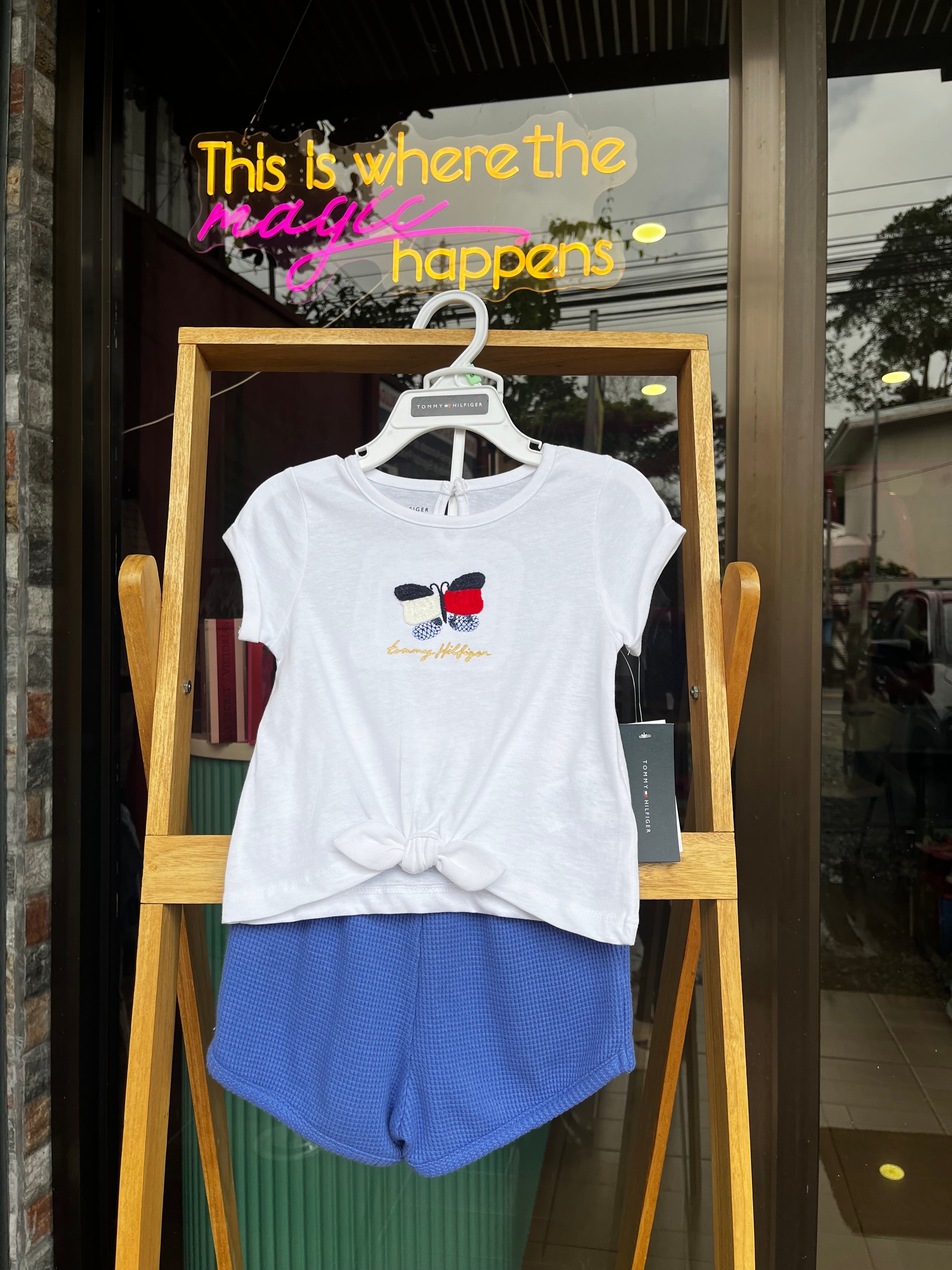 Tommy set