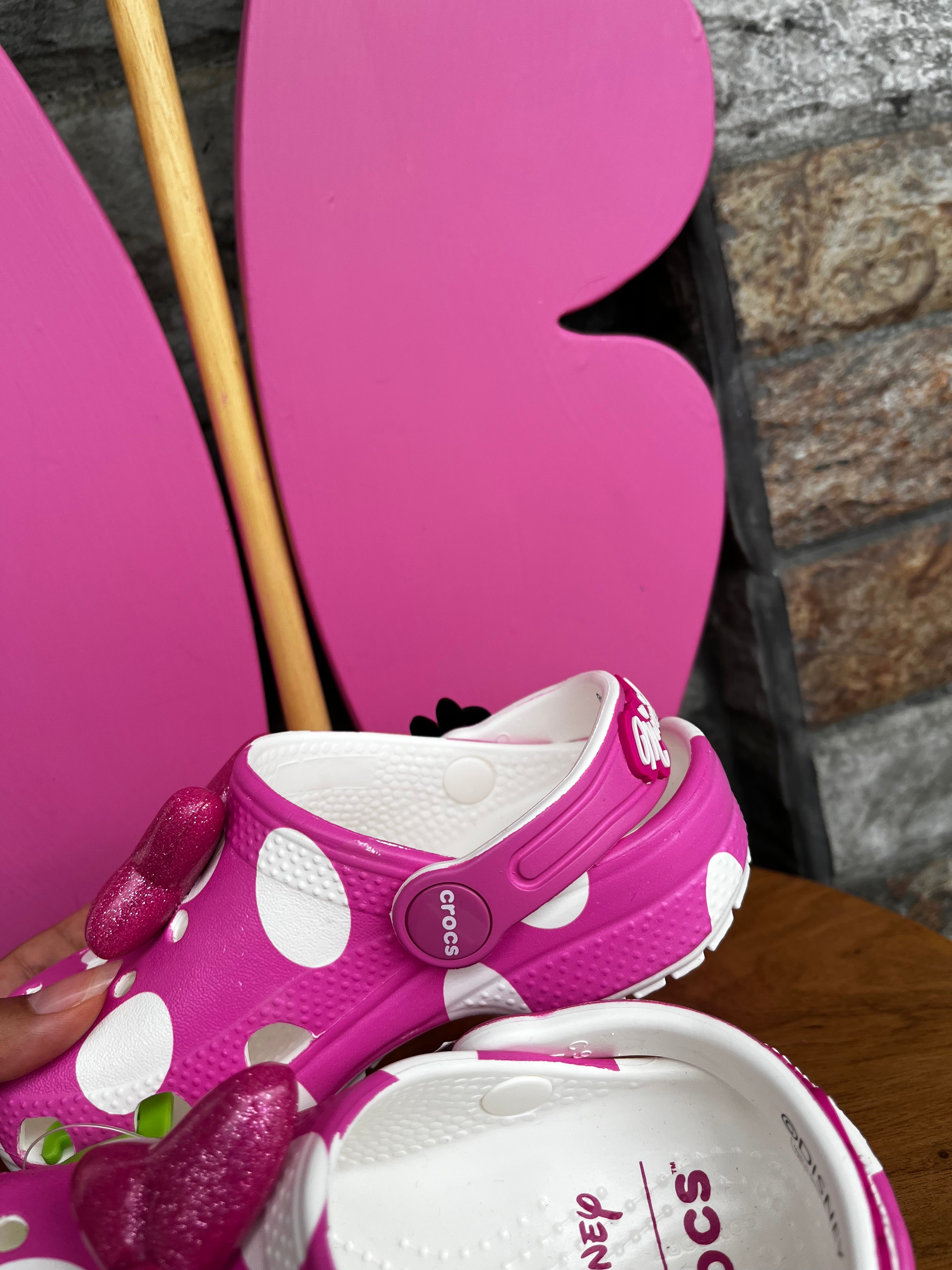 Minnie Mouse Crocs 🎀